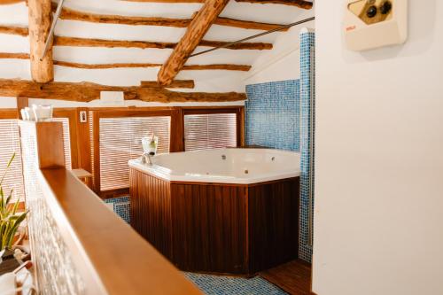 Ένα μπάνιο στο La Casona de Mahora
