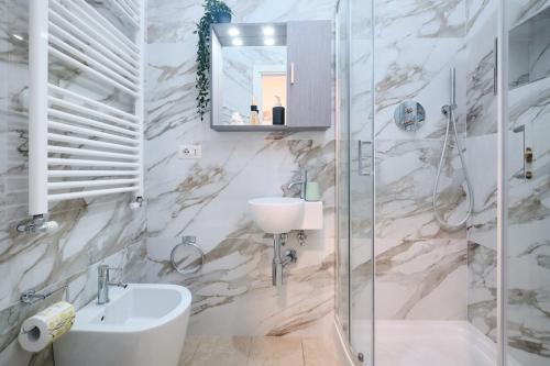 5 Cozy Pigneto Apt, Wifi & AC
