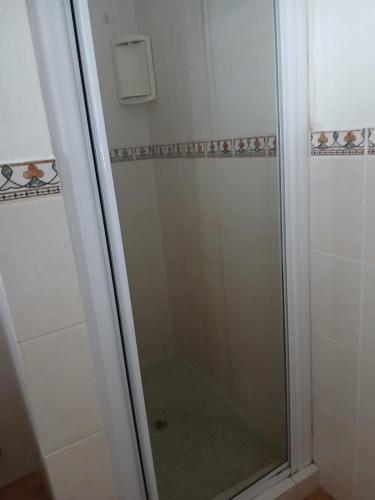 Ένα μπάνιο στο Guest House Oaktree fourways