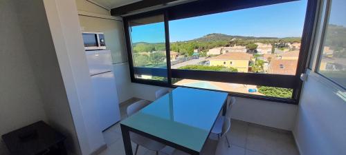 Studio 419, Port Vénus au village naturiste