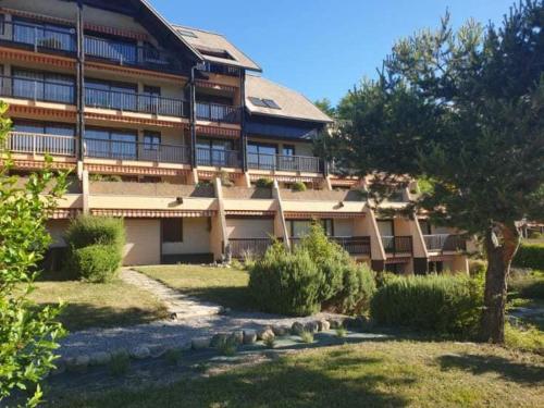 Superbe appartement Les Jardins du Lac