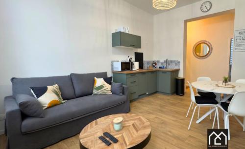 Ro'Cam Spot - Hyper Centre, Cour, parking