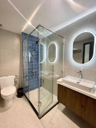 Ένα μπάνιο στο Hải Long Hotel 2