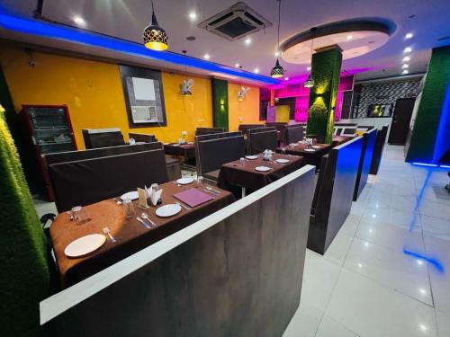 Restoran atau tempat lain untuk makan di Ssexotica