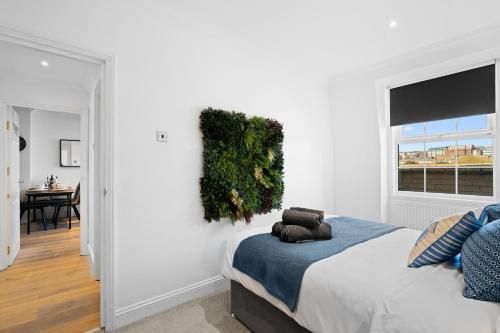 Rare Free Parking 2 Bed Central Apartment photo 3