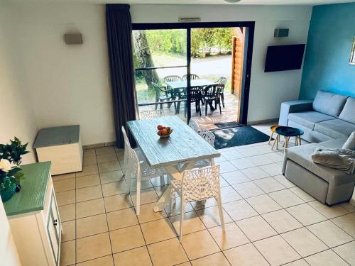 Photo de la galerie de l'établissement Duplex avec piscine proche océan, à Messanges