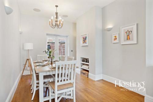Foto sihtkohas Henley-on-Thames asuva majutusasutuse Sapphire House - Newly Renovated 3-Bedroom Home galeriist