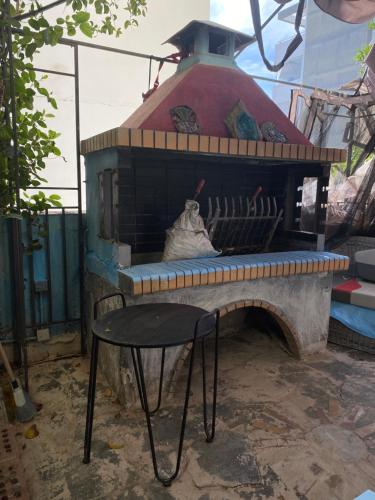 Φωτογραφία από το άλμπουμ του Apartment with barbecue 1 km beach στην Αθήνα