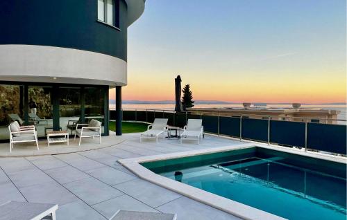 Awesome Home In Opatija