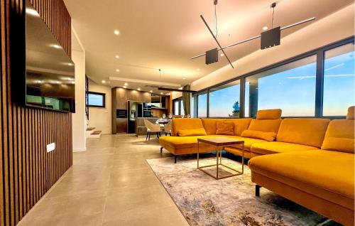 Χώρος καθιστικού στο Pet Friendly Home In Opatija