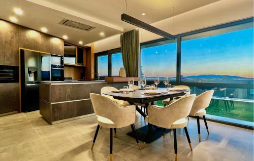 Awesome Home In Opatija