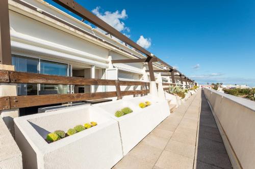 La Douce Folie Luxury Apartment with Terrace in Naturist Village
