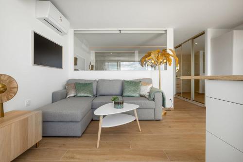 La Douce Folie Luxury Apartment with Terrace in Naturist Village