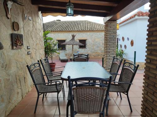 Encantador chalet con piscina