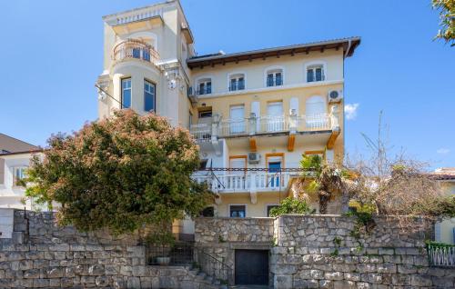 Nice Apartment In Opatija With Wifi