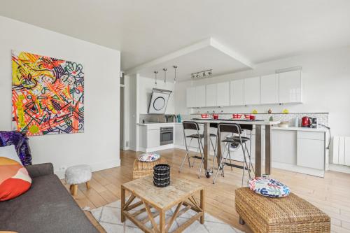 Apartment Balcony Paris 16 Auteuil, Parc Des Princes