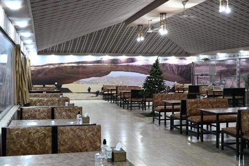 Restoran või mõni muu söögikoht majutusasutuses Wadi Rum albasli camp