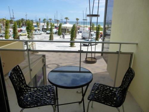 Studio Cabine 4 Pers à 20m de la Plage - FR-1-833-3