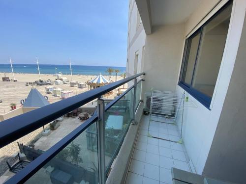 Photo de la galerie de l'établissement Studio Centre Canet Plage, Climatisé, 4 Pers. - FR-1-833-25, à Canet