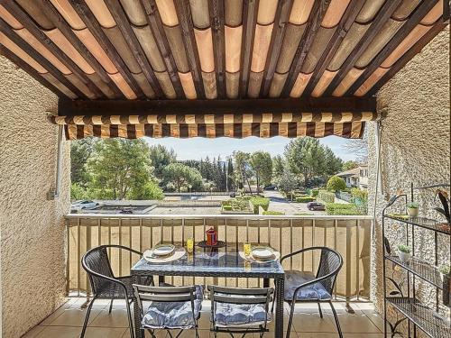 Joli studio avec terrasse et parking proche plage - FR-1-770-46