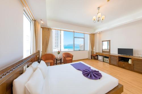 Μια τηλεόραση ή/και κέντρο ψυχαγωγίας στο Central Nha Trang Hotel & Business