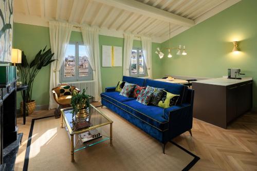 ENCHANTING PENTHOUSE with a breathtaking 360 degrees Panoramic View in the Heart of Florence