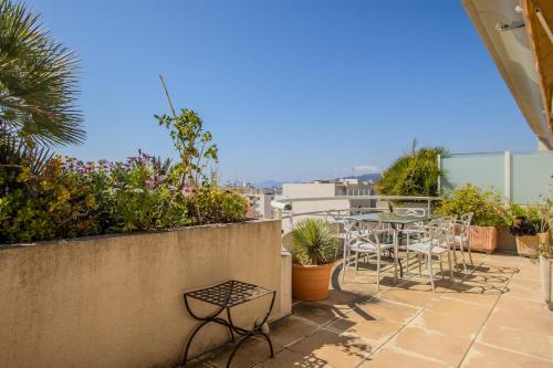 Juan les Pins appartement Rooftop, 2 chambres avec parking