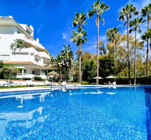 PENTHOUSE SEA VIEWS IN MARBELLA GOLDEN MILE, Puente Romano Area photo 3