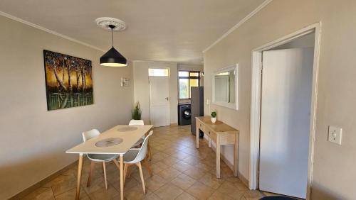 Ảnh trong thư viện ảnh của La Palmera - Island Club Canal Front ở Cape Town