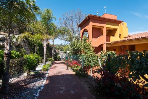 RentAndHomes Reserva de Marbella