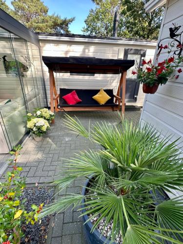 Taman di luar Luxe chalet met serre