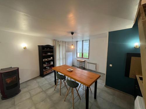 Η κουζίνα ή μικρή κουζίνα στο Maison - La campagne près de la ville