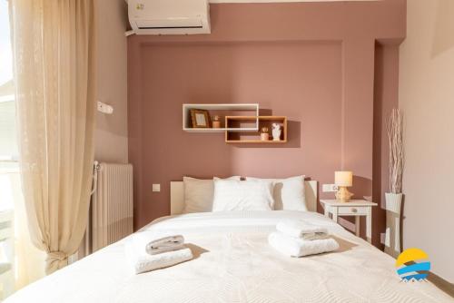 Pame Rentals - 2BD Modern Home Steps from Pasalimani