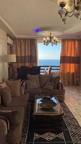 Seaview Apartment