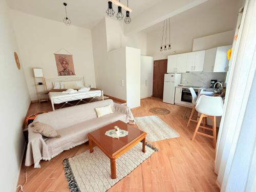 Gallery image of Loft rooms in Kanallaki