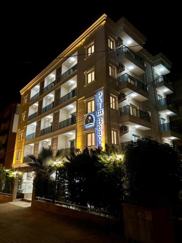 Bangunan di mana terletaknya hotel