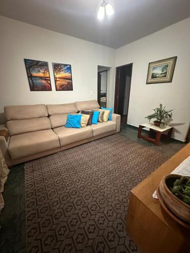 Posezení v ubytování Apartamento no Sidil