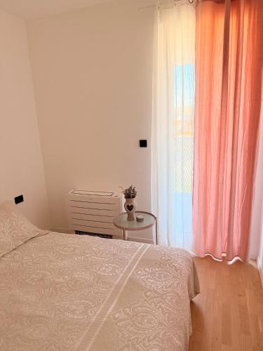 Postel nebo postele na pokoji v ubytování Ribica Apartments
