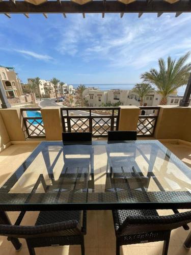 Seaview Apartment in Azzurra Sahl Hasheesh 2 bedrooms