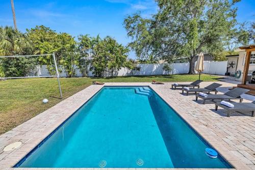 Imagen de la galería de Stunning Tropical Pool House Delray Near The Beach, en Delray Beach