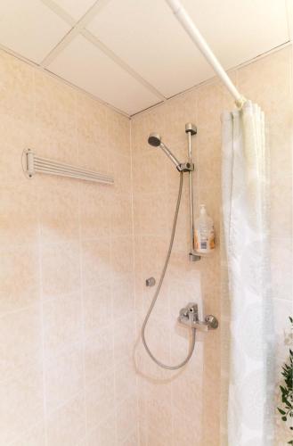 Bany a Your city apartment.