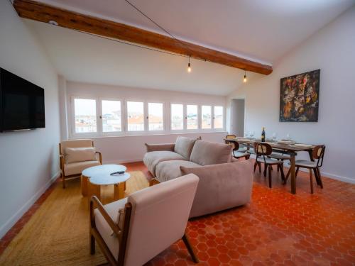 #401 Heart of Vieil Antibes - Place Nationale-High-End Newly Renovated & Furnished Appartment