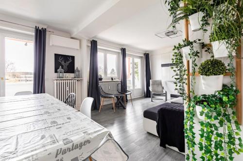 5p 100 m2 Garage 2 BalconiesStrasbourg center