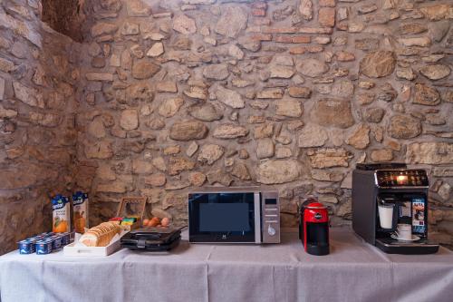 Παροχές για τσάι/καφέ στο La Corte Rooms and Home Restaurant - free parking - 10 minutes to the lake and centre
