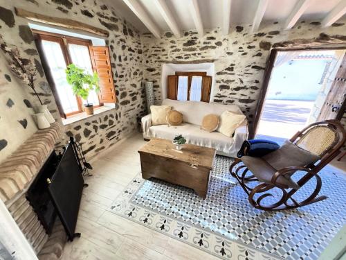 Χώρος καθιστικού στο Evans Realty BQ Casa Vallejo & Jacuzzi & BBQ & Vistas