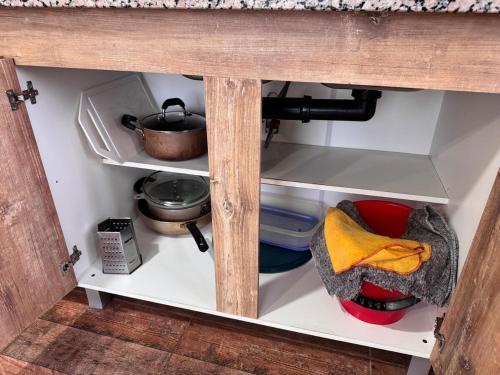 Nhà bếp/bếp nhỏ tại Hermoso departamento en zona aeropuerto