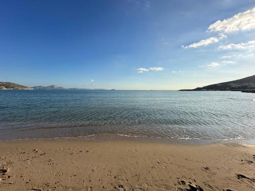 Athens Sea Front Apartment, Varkiza