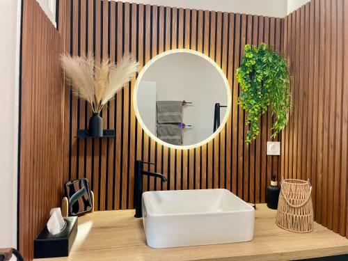 Billede fra billedgalleriet på Suite "Spa" - Domaine des Varennes i Louresse-Rochemenier