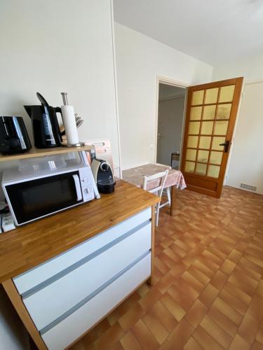 Appartement Fréjus - T3 - 2 chambres - 4 personnes - garage - clim - port à 300 m