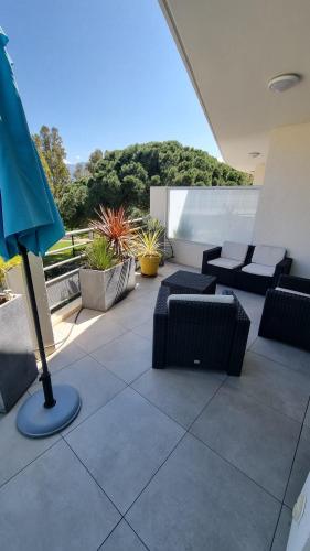 Magnifique appartement traversant à 300 m de la plage